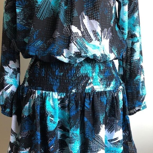 Michael Kors Blue dress  - Picture 3 of 7